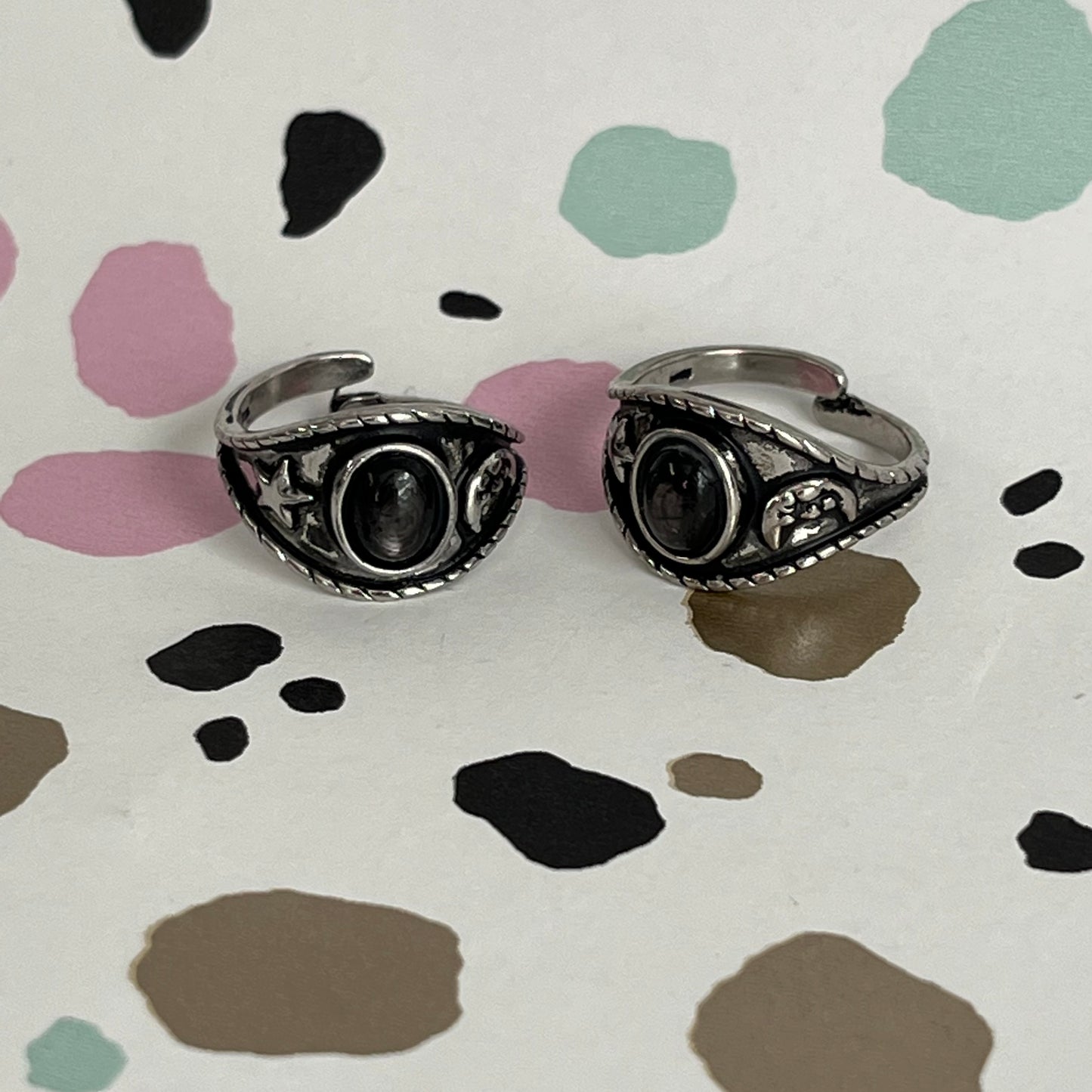 Hypersthene Rings
